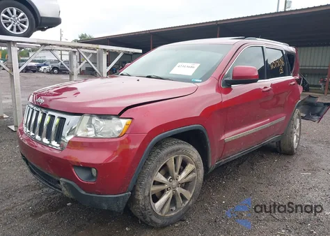 2013 Jeep Grand Cherokee Laredo z USA, uszkodzony, nr VIN 1C4RJFAG7DC626362